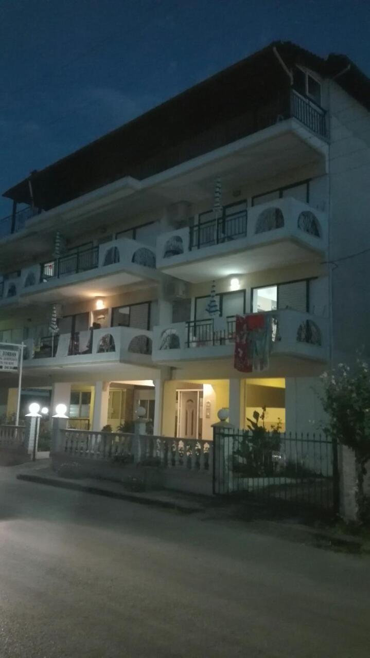 Aparthotel Hause Zorbas Paralia Dionisiou Pokój zdjęcie