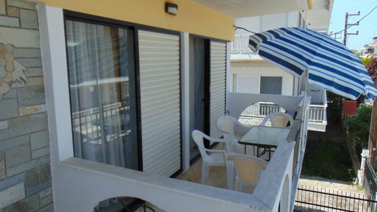 Aparthotel Hause Zorbas Paralia Dionisiou Zewnętrze zdjęcie